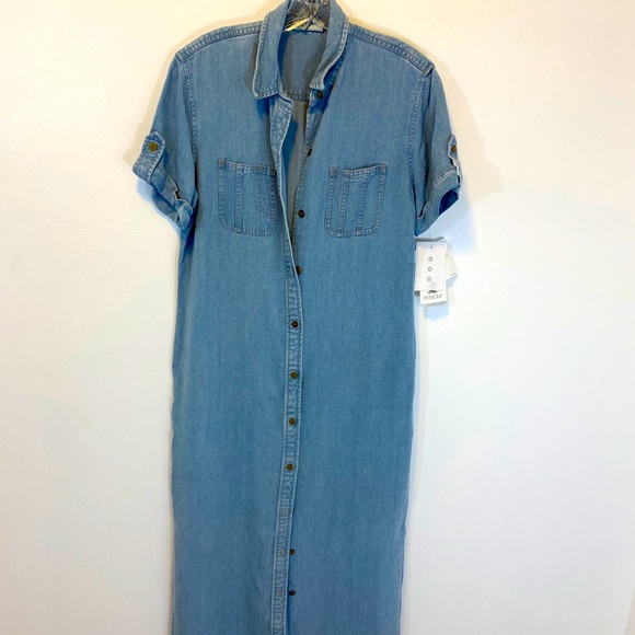 Jones New York Dresses & Skirts - SOLD!!! Y2K Short Sleeve Denim Shirt Dress w/Slits